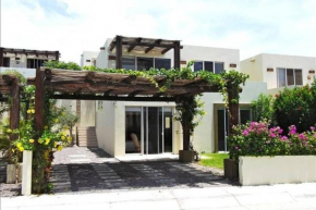 Punta Arena Grape Villa